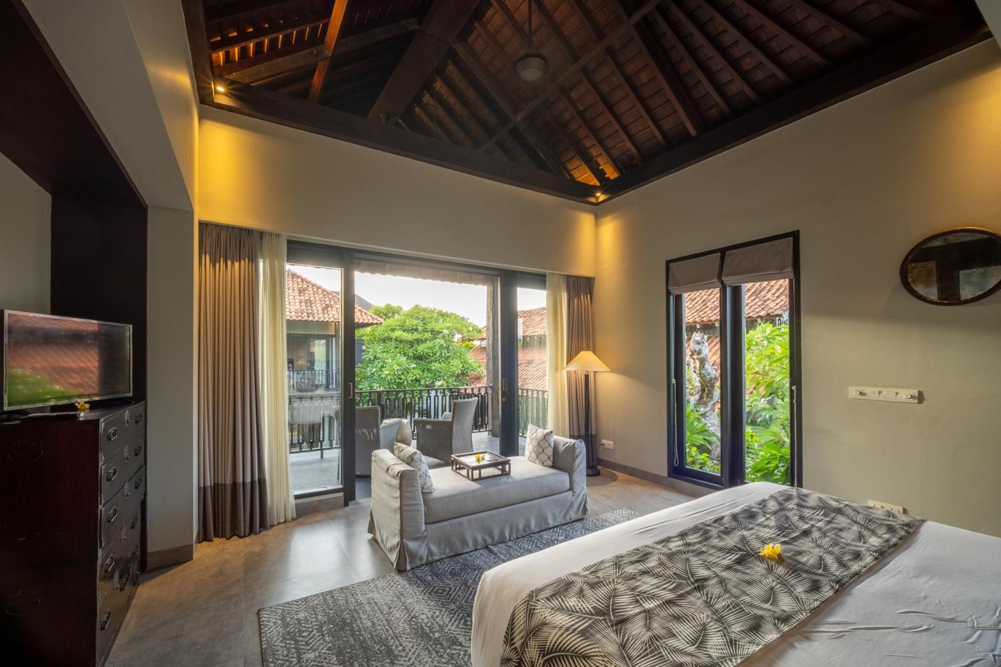 Villa De Suma - Fully Staffed Luxury Villa, Walk To The Beach! เซมินยัค ภายนอก รูปภาพ