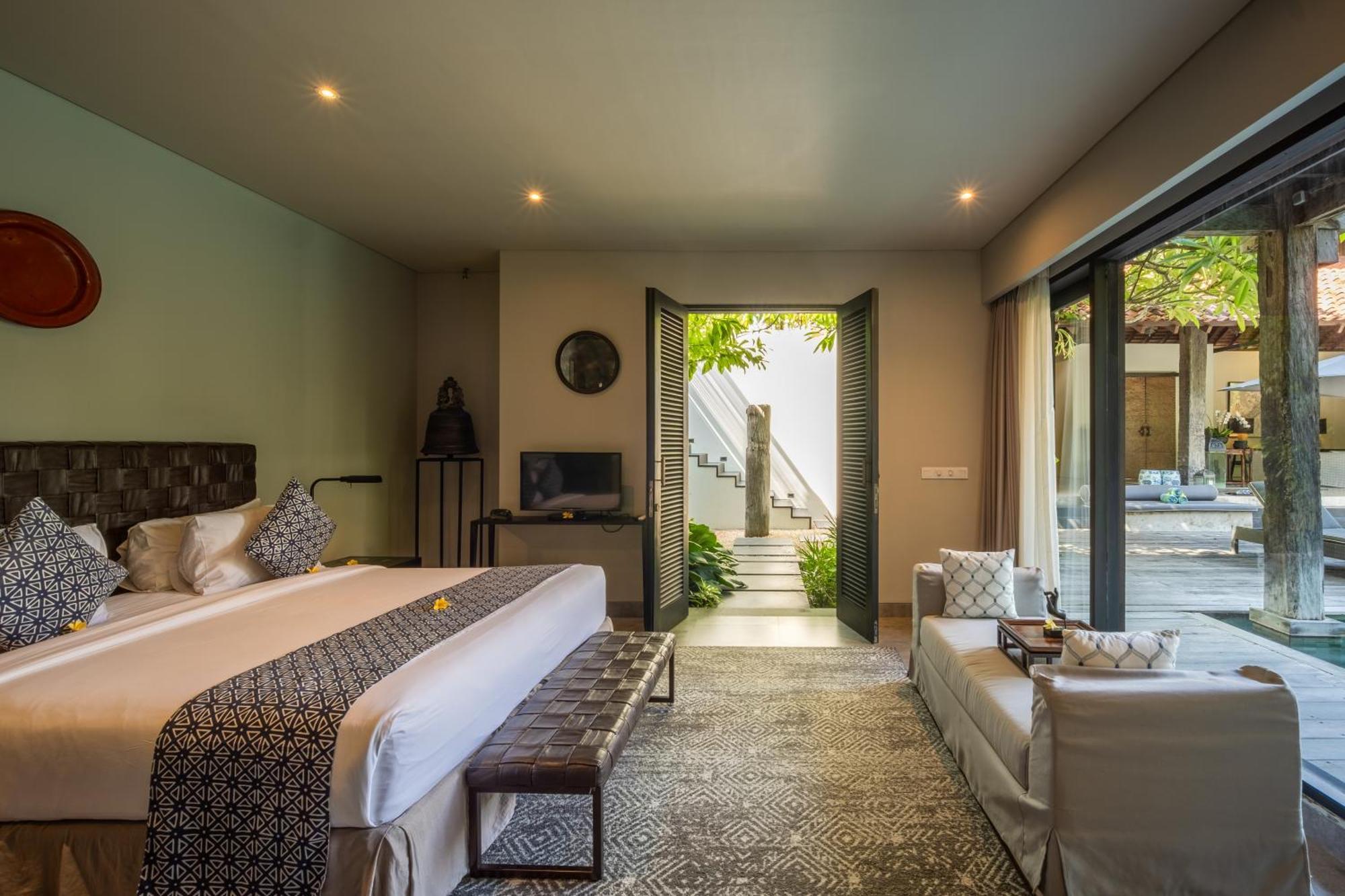 Villa De Suma - Fully Staffed Luxury Villa, Walk To The Beach! เซมินยัค ภายนอก รูปภาพ
