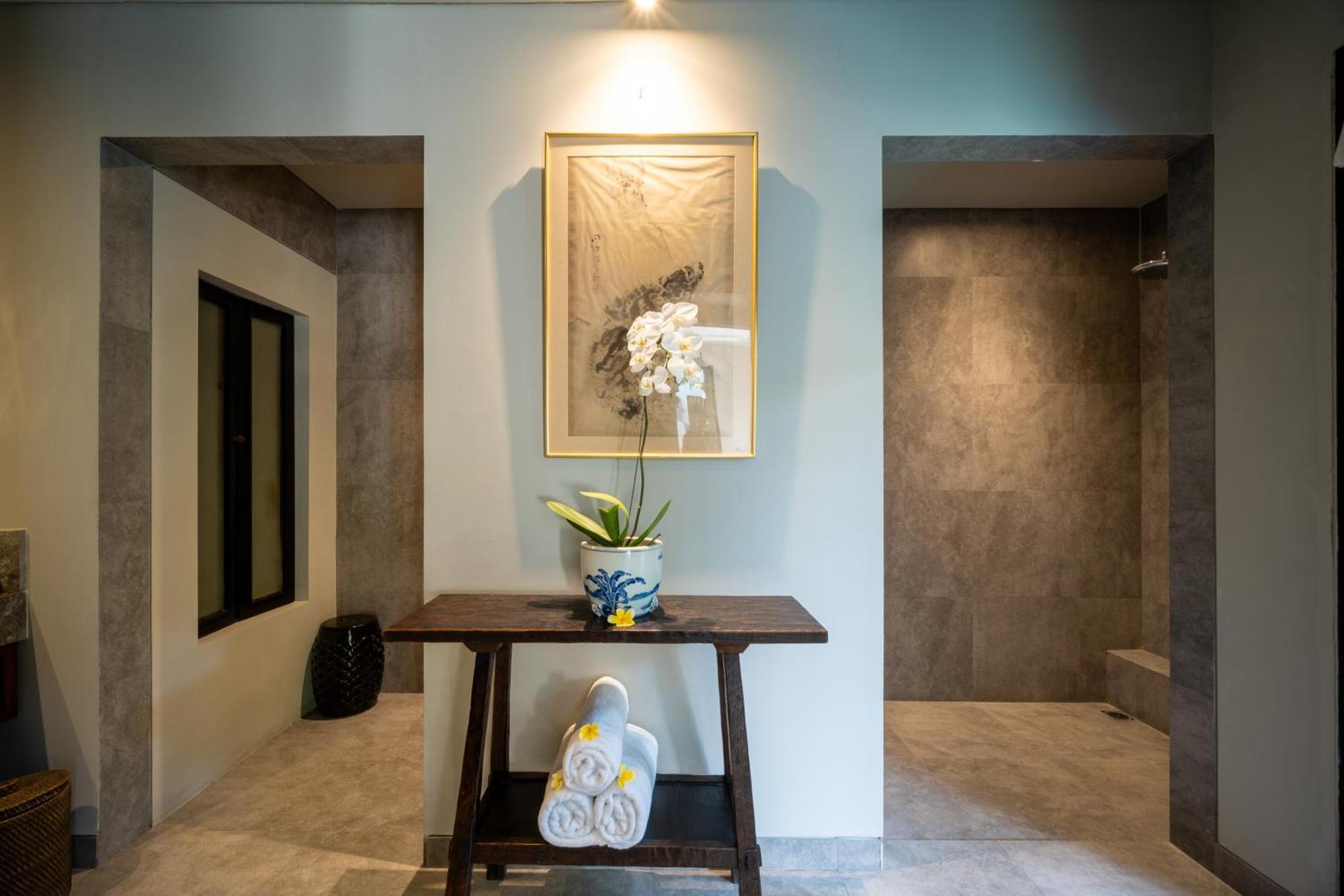 Villa De Suma - Fully Staffed Luxury Villa, Walk To The Beach! เซมินยัค ภายนอก รูปภาพ